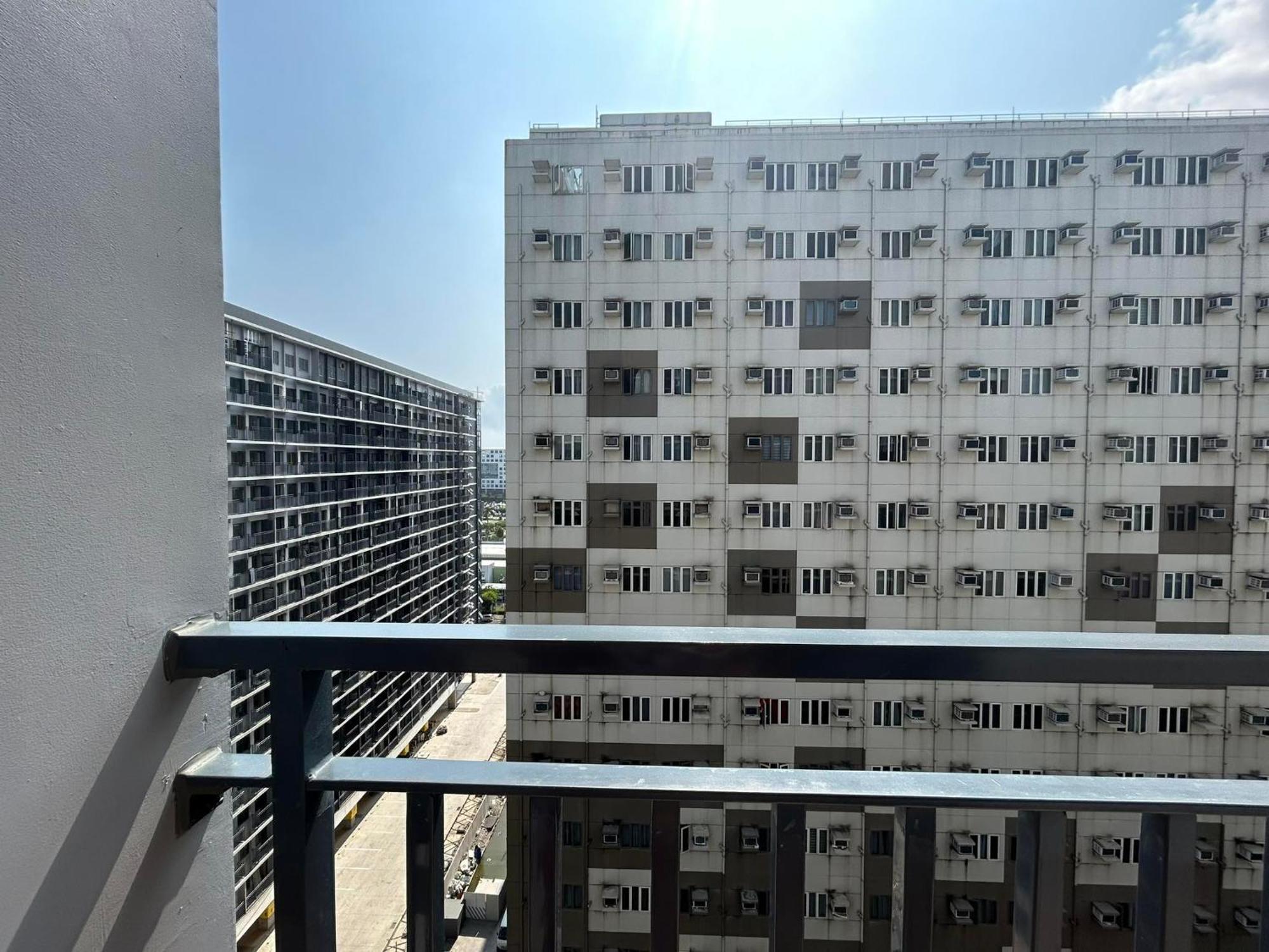 Shore Residences Moa Dynastel Staycation Pasay Exterior photo